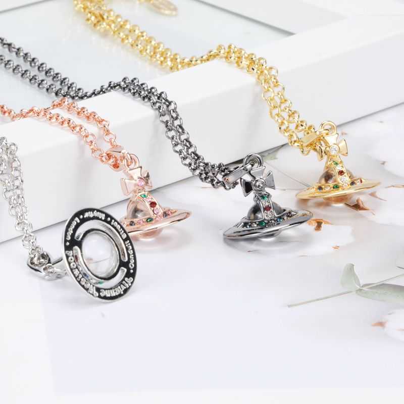 Designer vvai necklace Western Empress Engraved Letter Small 10MM Pearl Stereoscopic Saturn Necklace
Designer vvai necklace Western Empress Engraved Letter Small 10MM Pearl Stereoscopic Saturn Necklace