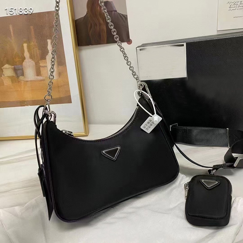 Designer Shoulder Bags luxury brand nylon Handbags Bestselling wallet women bags Crossbody bag Hobo purses 3 in 1 vintage with box, Black
Designer Shoulder Bags luxury brand nylon Handbags Bestselling wallet women bags Crossbody bag Hobo purses 3 in 1 vintage with box, Black