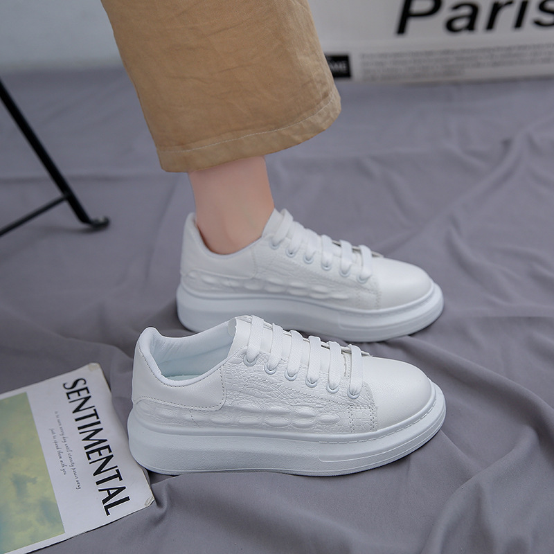 2022 Autumn New Korean Small White Shoes Women's Shoes Breathable Versatile Casual Shoes Female Fashion Students Rise
2022 Autumn New Korean Small White Shoes Women's Shoes Breathable Versatile Casual Shoes Female Fashion Students Rise