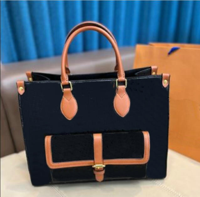 designer embossing ONTHEGO womens Totes handbag purse flower tote bag Luxyrys ladies Casual leather shoulder bags female big shopping handbag, All black
designer embossing ONTHEGO womens Totes handbag purse flower tote bag Luxyrys ladies Casual leather shoulder bags female big shopping handbag, All black