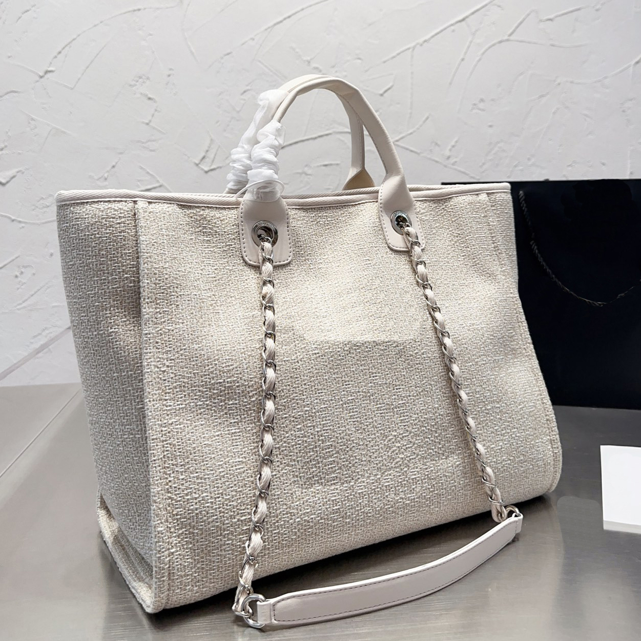 New tote bag totes 7 style women Chain Designers handbags Designer Womens Fashion designer bag Classic Single Shoulder Large Capacity handbag, Xau05 38x30cm
New tote bag totes 7 style women Chain Designers handbags Designer Womens Fashion designer bag Classic Single Shoulder Large Capacity handbag, Xau05 38x30cm