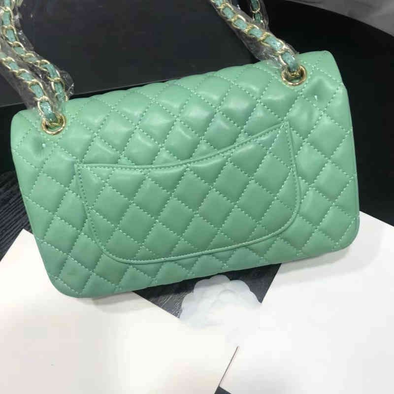 7A Quality Womens Classic Designer Shoulder Bags Flap Solid Color Rhombus CF Sheepskin Hardware Accessories Coin Purses Fashion Caviar Good Messenger Bag, Box
7A Quality Womens Classic Designer Shoulder Bags Flap Solid Color Rhombus CF Sheepskin Hardware Accessories Coin Purses Fashion Caviar Good Messenger Bag, Box