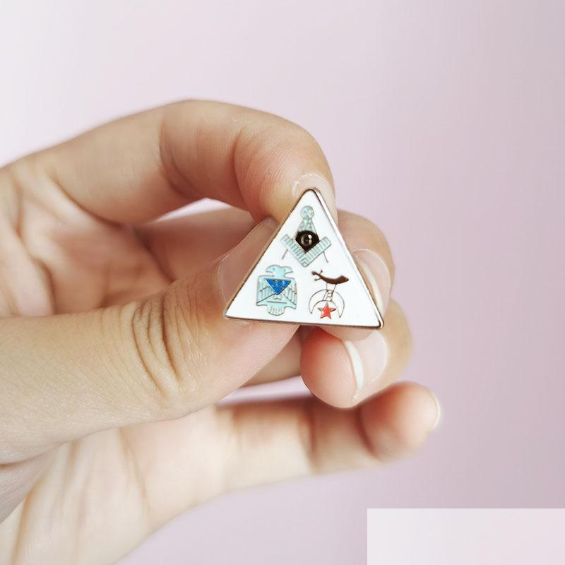 Pins Brooches 10Pcs Wholesale Masonic Scottish Rite Shriners Lapel Pins And Brooch Masons Masonry Metal Enamel Badge Triangle Squar Dhwgr
Pins Brooches 10Pcs Wholesale Masonic Scottish Rite Shriners Lapel Pins And Brooch Masons Masonry Metal Enamel Badge Triangle Squar Dhwgr