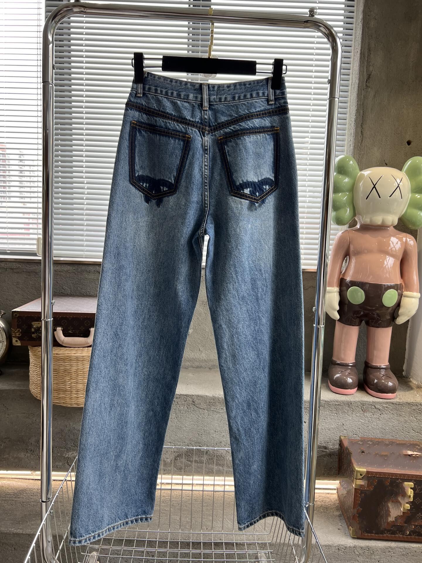 Designer jeans women' new mid-high rise zipper button straight-leg versatile jeans ruffled leg legs stylish lettering trim casual c4
Designer jeans women' new mid-high rise zipper button straight-leg versatile jeans ruffled leg legs stylish lettering trim casual c4