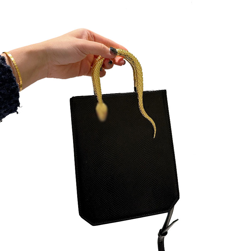 Designers Serpentine Cabochan Mini Shoulder Bags Handbags Italy Brand Fashion Snakehead Handle Totes Women Snake Leather Crossbody Bags Luxurys Designer Bag 19CM, Gold
Designers Serpentine Cabochan Mini Shoulder Bags Handbags Italy Brand Fashion Snakehead Handle Totes Women Snake Leather Crossbody Bags Luxurys Designer Bag 19CM, Gold