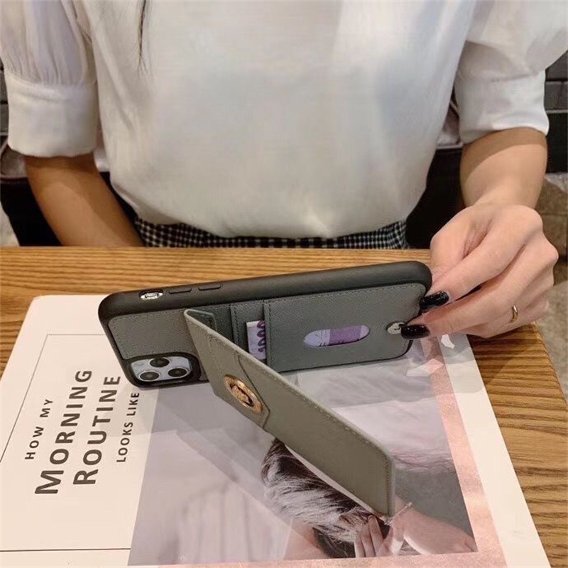 Fashion Designers Card Wallet Cases For IPhone 14 13 12 11 Pro Max 14promax 14Plus 14pro 13pro 12pro 11pro XR Luxurys Casual Iphone Cases, Black
Fashion Designers Card Wallet Cases For IPhone 14 13 12 11 Pro Max 14promax 14Plus 14pro 13pro 12pro 11pro XR Luxurys Casual Iphone Cases, Black