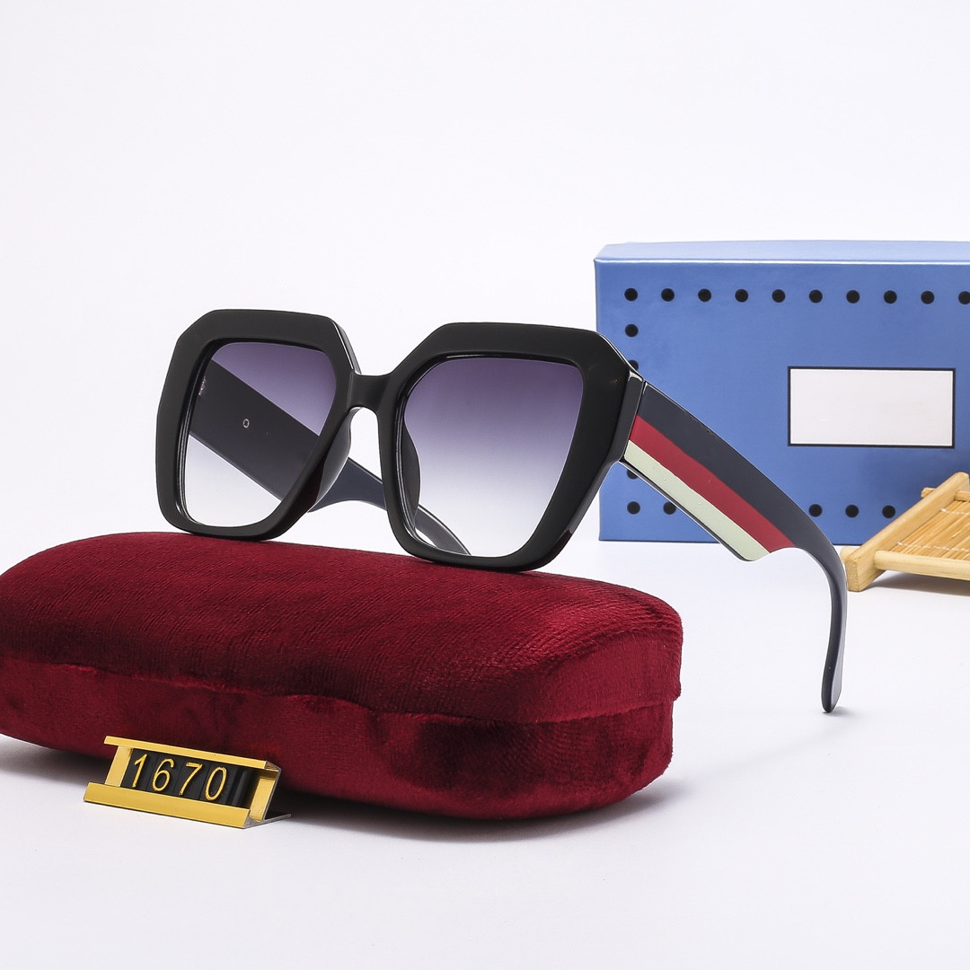 New 2023 women's sunglasses Sunglasses For Men and Women Summer style Anti-Ultraviolet Retro Square frame fashion Eyeglasses Random Box
New 2023 women's sunglasses Sunglasses For Men and Women Summer style Anti-Ultraviolet Retro Square frame fashion Eyeglasses Random Box