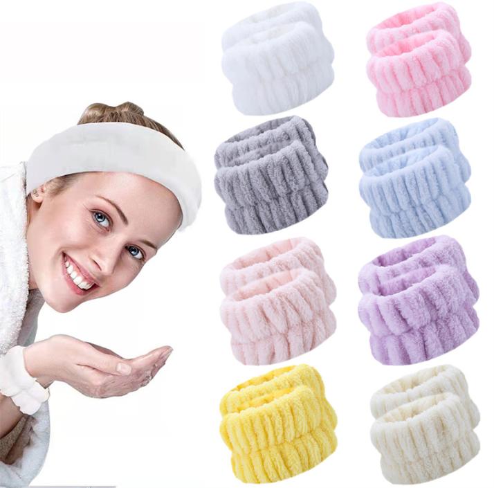 Spa Wrist Washband Microfiber Wrist Wash Towel Band Wristband Washing Face Absorbent Wristbands Wrists Sweatband Prevent Liquid9368304, As the pics showed 
Spa Wrist Washband Microfiber Wrist Wash Towel Band Wristband Washing Face Absorbent Wristbands Wrists Sweatband Prevent Liquid9368304, As the pics showed
