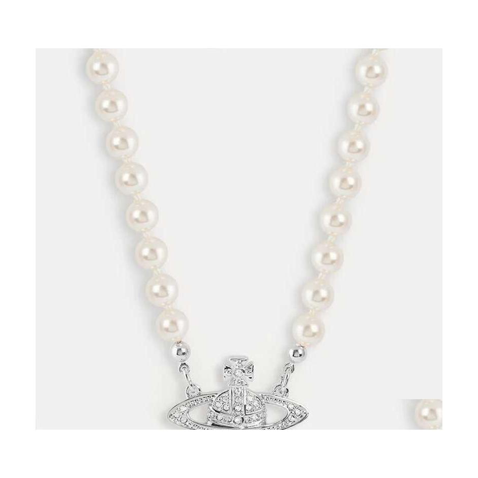 Pendant Necklaces Fashion Designer Vivian West Queen Pearl Fl Diamond Necklace Classic Womens Jewelry Versatile Clavicle Lobster Cla Dhcyo
Pendant Necklaces Fashion Designer Vivian West Queen Pearl Fl Diamond Necklace Classic Womens Jewelry Versatile Clavicle Lobster Cla Dhcyo