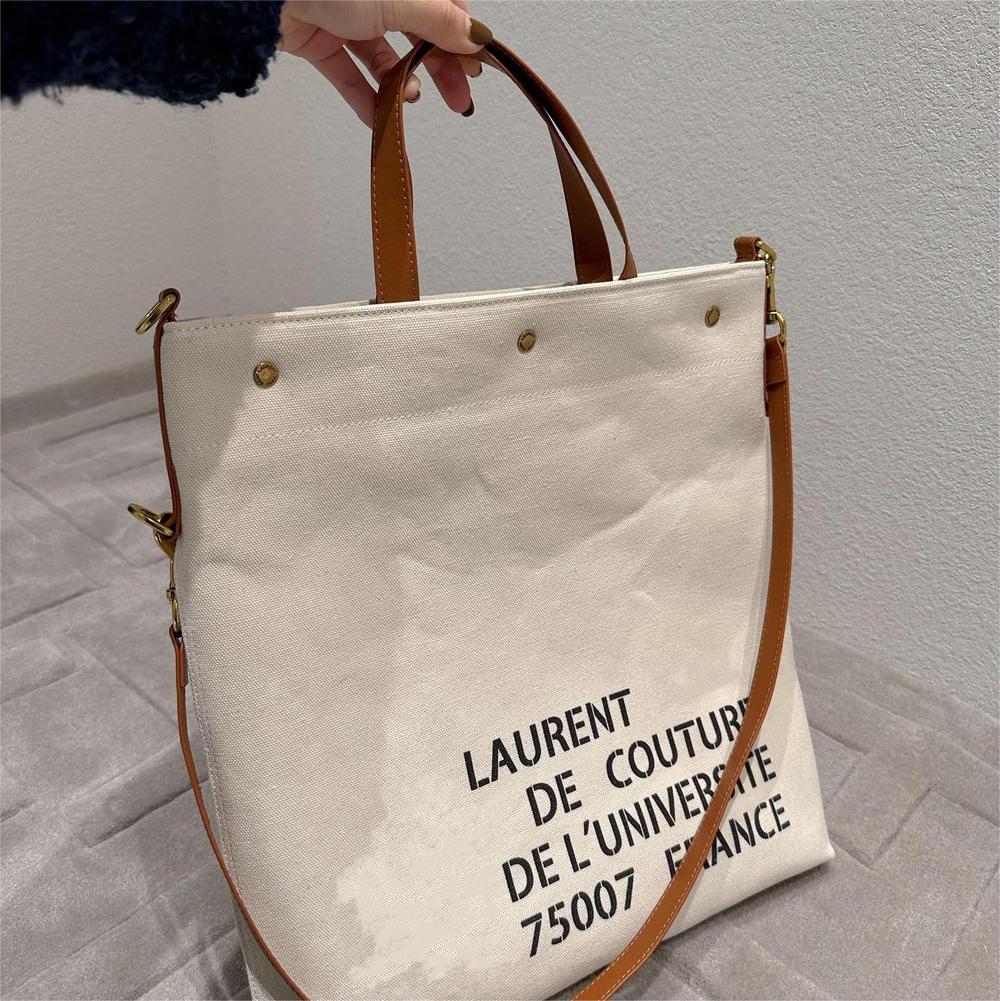 Universite Tote Canvas Large Capacity Shoulder Bag Shopping Bags S 2023 New Handbag Famous Designer Brands Size 38X40cm
Universite Tote Canvas Large Capacity Shoulder Bag Shopping Bags S 2023 New Handbag Famous Designer Brands Size 38X40cm