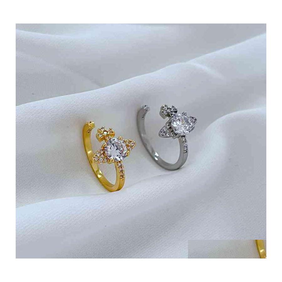 Band Rings Selling Vw Designer Ring Tide Brand Vivi Fl Diamond Open Female Punk Accessories High Quality 925 Sier Jewelry Valentines Dhg5W
Band Rings Selling Vw Designer Ring Tide Brand Vivi Fl Diamond Open Female Punk Accessories High Quality 925 Sier Jewelry Valentines Dhg5W