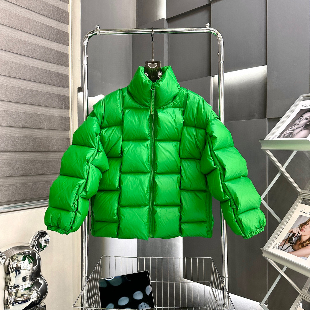 Plus size Green down jacket Winter luxury classic ladies fashion hip hop hat print outdoor warm Ladies stylist coat patchwork street parka, Y102
Plus size Green down jacket Winter luxury classic ladies fashion hip hop hat print outdoor warm Ladies stylist coat patchwork street parka, Y102