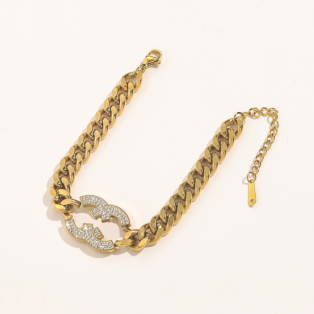 Fashion Design Diamond Chain Bracelets Designer 18k Gold Plated Bracelet Classic Luxury Jewelry Couple Gifts Bracelet High Sense Accessories
Fashion Design Diamond Chain Bracelets Designer 18k Gold Plated Bracelet Classic Luxury Jewelry Couple Gifts Bracelet High Sense Accessories