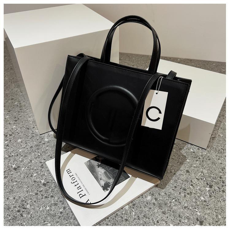 Tote Bags Crossbody Shopping Bag Designer Purses And Handbags Lady Luxury Famous Brands Pu Shoulder Bag For Women G220420, Color q
Tote Bags Crossbody Shopping Bag Designer Purses And Handbags Lady Luxury Famous Brands Pu Shoulder Bag For Women G220420, Color q