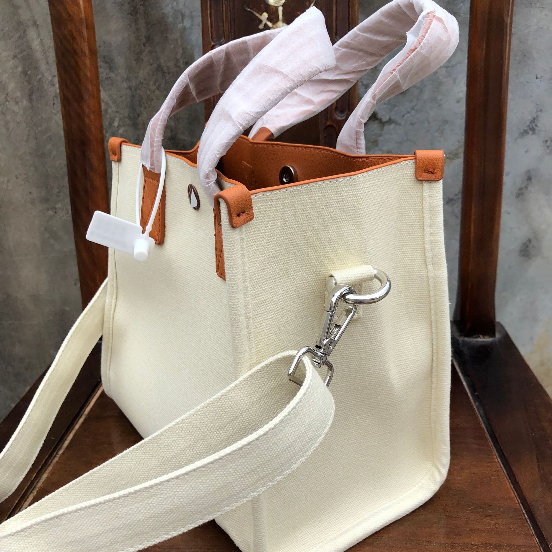 Evening Bags Italy Brand Classic Ophidia Handbags Shoulder Bags Genuine Leather Red Green Stripes Mini Chain Crossbody Bag, Ivory
Evening Bags Italy Brand Classic Ophidia Handbags Shoulder Bags Genuine Leather Red Green Stripes Mini Chain Crossbody Bag, Ivory