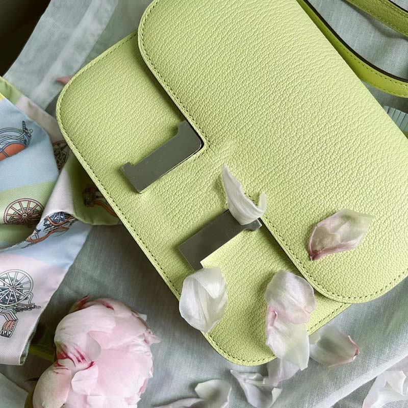 Women golden ball the tote bag one shoulder classic crossbody totes messenger handbags purse pu leather handbag Hobo shoulder bags women's Chest pack lady, White
Women golden ball the tote bag one shoulder classic crossbody totes messenger handbags purse pu leather handbag Hobo shoulder bags women's Chest pack lady, White