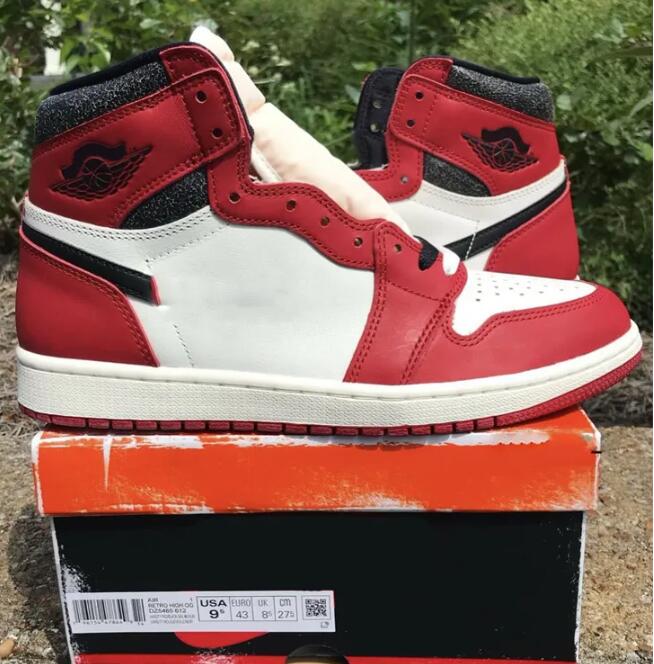 2022 Release Authentic 1 High OG Shoes Chicago Lost and Found Reimagined Cracked Leather Varsity Red Black Sail Muslin Mens Outdoor Sneakers Sports With Original box, Lost & found
2022 Release Authentic 1 High OG Shoes Chicago Lost and Found Reimagined Cracked Leather Varsity Red Black Sail Muslin Mens Outdoor Sneakers Sports With Original box, Lost & found