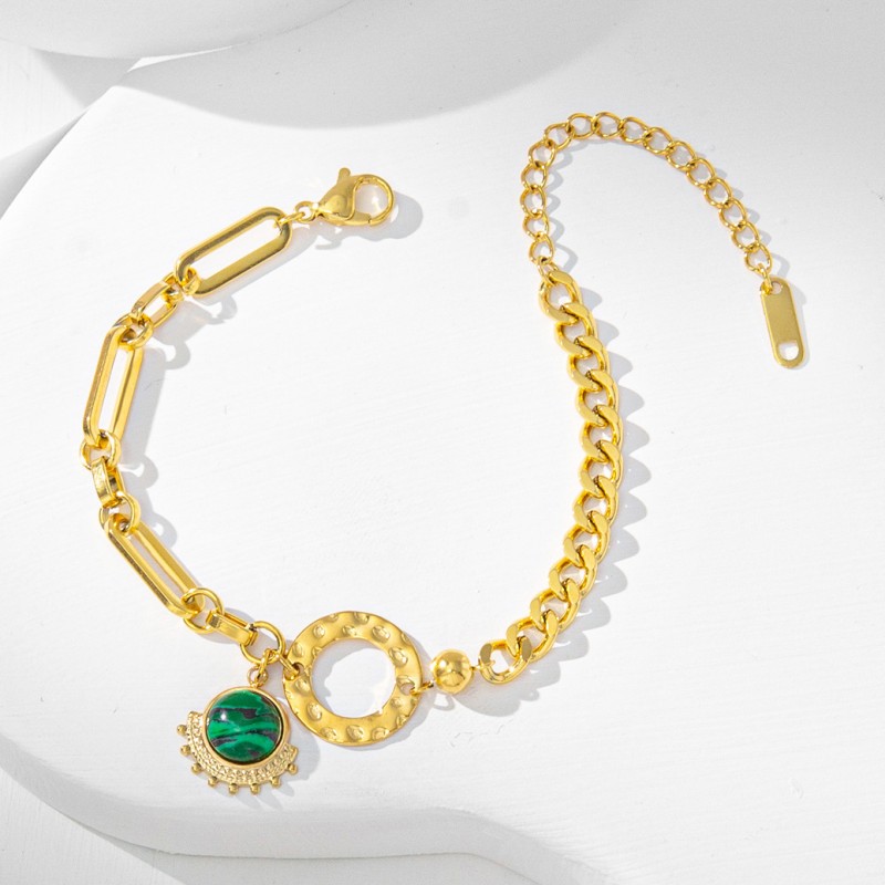 Light luxury green pine pendant spliced chain bracelet designer women chains charm cjewelers mens nail stone for men copper bangle tennis Bracelet gold bracelets
Light luxury green pine pendant spliced chain bracelet designer women chains charm cjewelers mens nail stone for men copper bangle tennis Bracelet gold bracelets