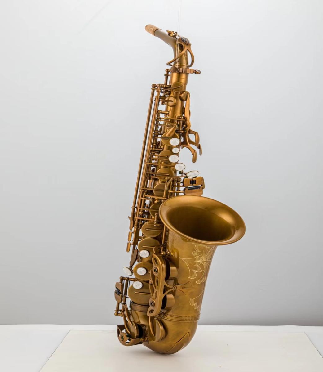 MARK VI Alto Saxophone Eb Tune Antique Copper Professional Musical Instrument With Case Accessories6379629
MARK VI Alto Saxophone Eb Tune Antique Copper Professional Musical Instrument With Case Accessories6379629