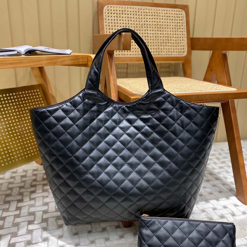 Designer bag Luxury handbag fashionable messenger Simple Pu shoulder portable shopping bag Large usable capacity can also be used daily Women first choice, Black1
Designer bag Luxury handbag fashionable messenger Simple Pu shoulder portable shopping bag Large usable capacity can also be used daily Women first choice, Black1
