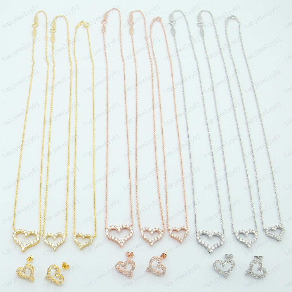 Designer hollow heart necklace female diamond earrings couple chain pendant luxury jewelry gift girlfriend accessories wholesale with box
Designer hollow heart necklace female diamond earrings couple chain pendant luxury jewelry gift girlfriend accessories wholesale with box