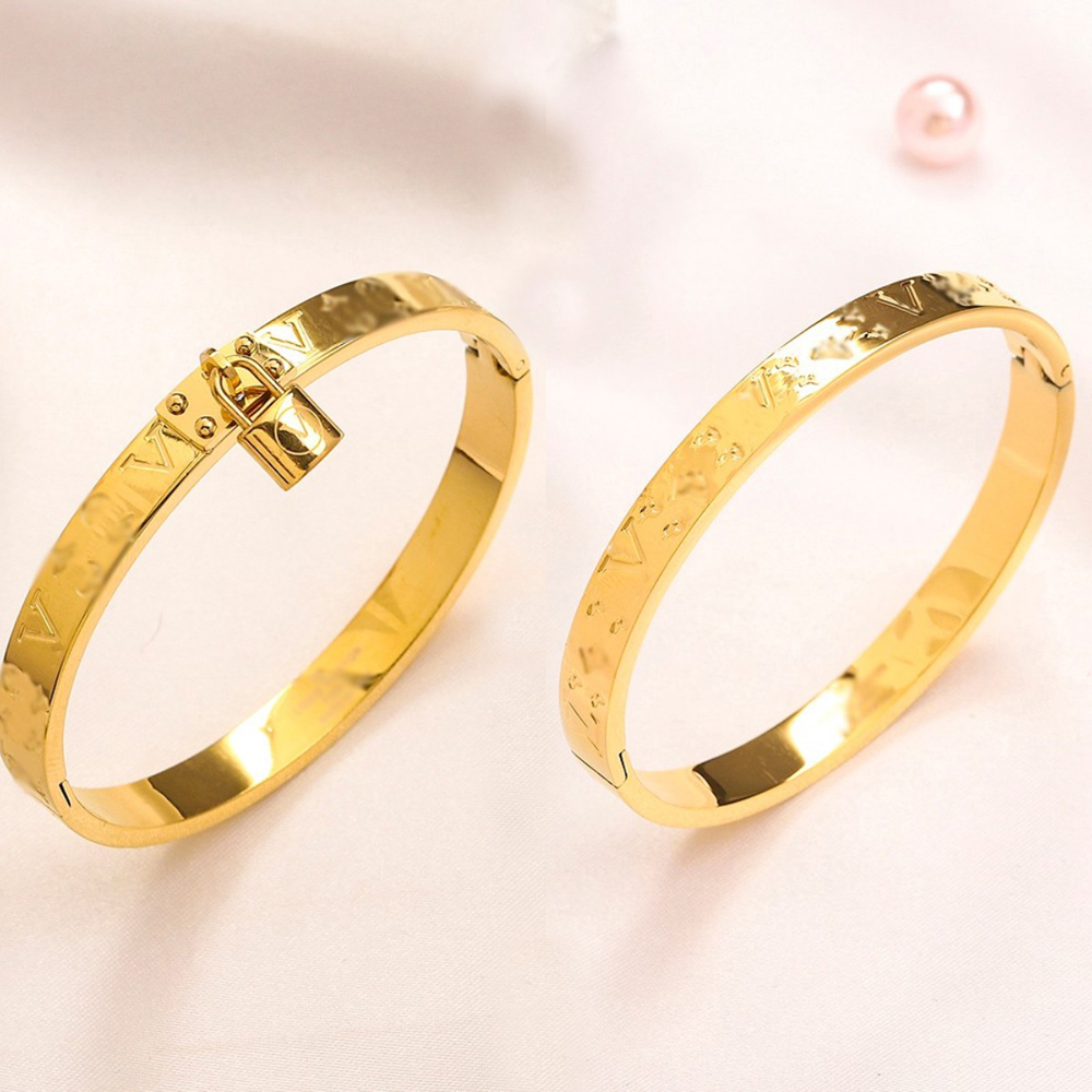 Europe America Fashion Style Bracelets Women Bangle Luxury Designer Jewelry 18K Gold Plated Stainless steel Wedding Lovers Gift Bangles Wholesale ZG1212