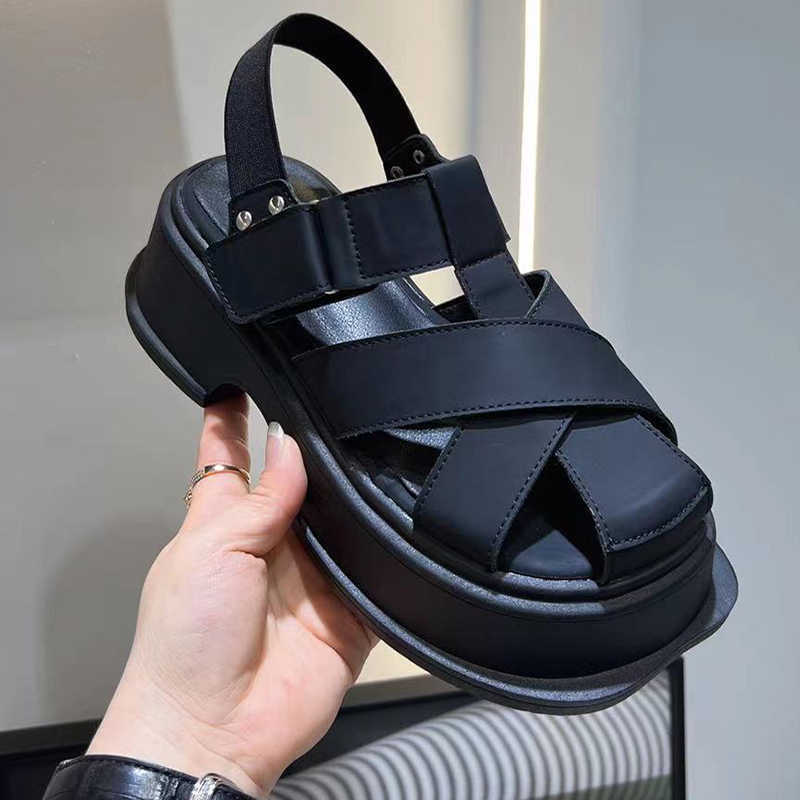 Sandals Fashion Summer Women Sandals Buckle Strap Female Casual Slides New 2022 Shoes Platform Thick Bottom Elegant Ladies Flats Sandal T221209, Yellow
Sandals Fashion Summer Women Sandals Buckle Strap Female Casual Slides New 2022 Shoes Platform Thick Bottom Elegant Ladies Flats Sandal T221209, Yellow