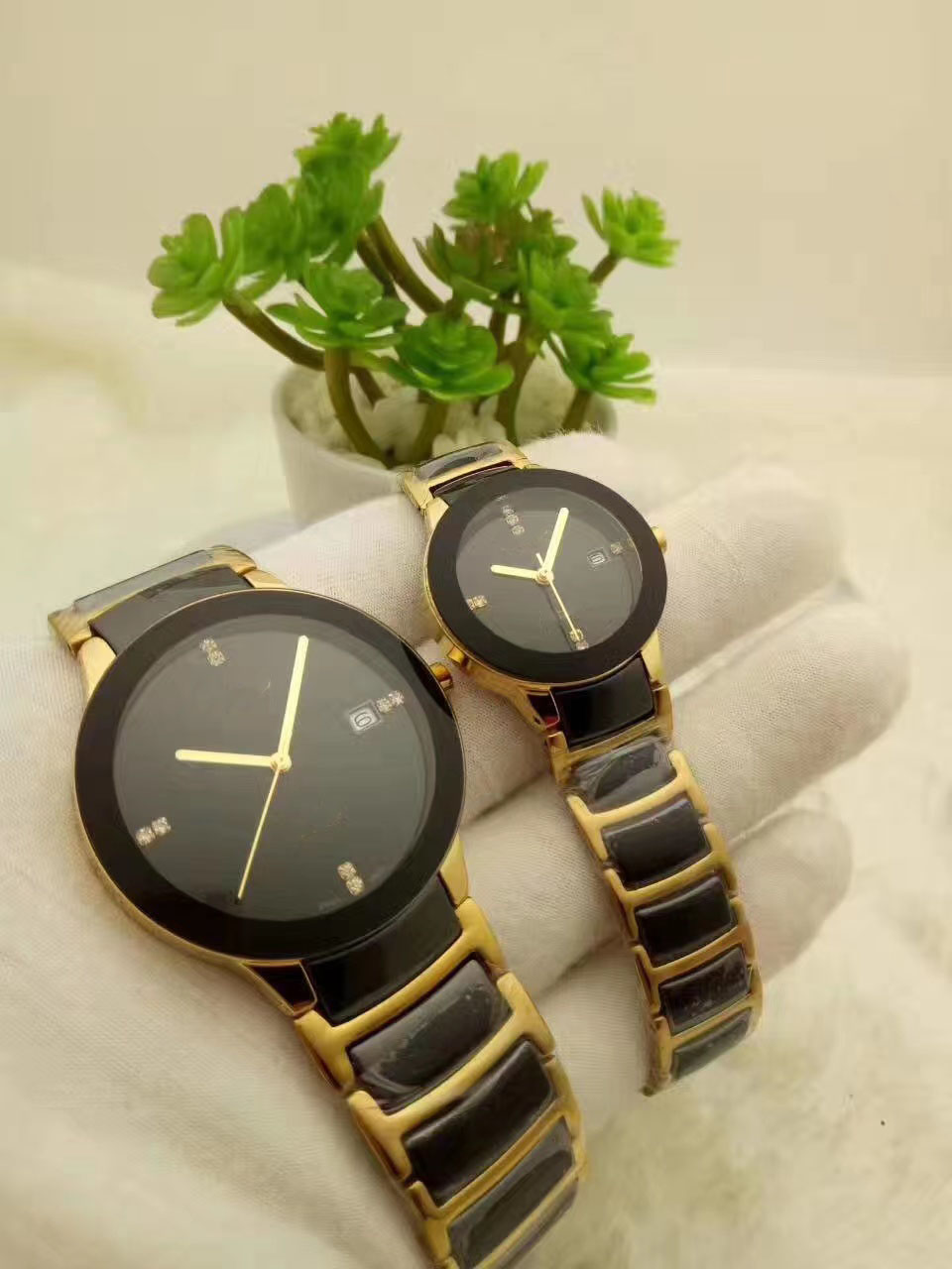 White ceramic 38mm 28mm Couple Watch Rad CENTRIX limited Watch round Wristwatches Date ceramic black Quartz Movement Luxury fashion Watches
White ceramic 38mm 28mm Couple Watch Rad CENTRIX limited Watch round Wristwatches Date ceramic black Quartz Movement Luxury fashion Watches