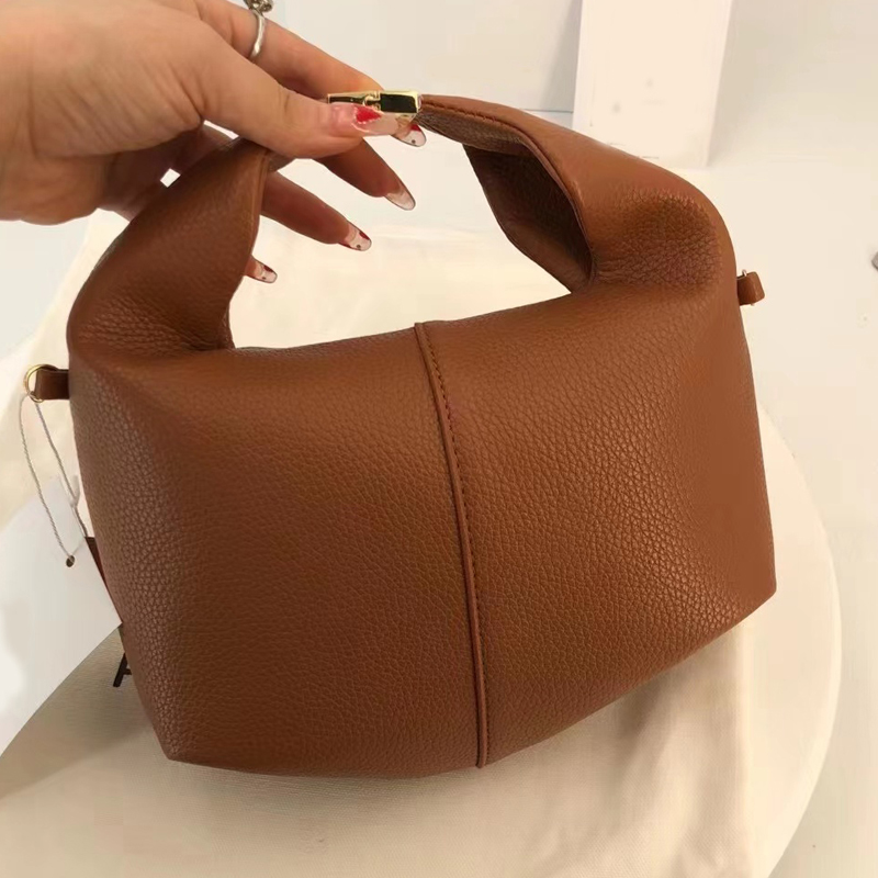 polene bag No 11 Beri Numero onze Polene Shoulder bags womens designer clutch small bag soft leather Bento purse S83C
polene bag No 11 Beri Numero onze Polene Shoulder bags womens designer clutch small bag soft leather Bento purse S83C
