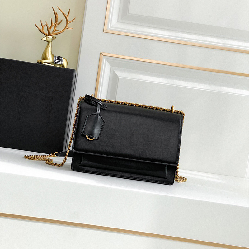 Luxury Designer Brand Women Shoulder Bag Handbags Crocodile Pattern Sunset Leather Ladies Zipper Messenger Chain Organ Bag
Luxury Designer Brand Women Shoulder Bag Handbags Crocodile Pattern Sunset Leather Ladies Zipper Messenger Chain Organ Bag