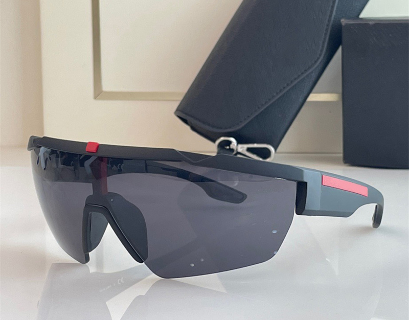 Sunglasses Fashion trend designer 03X men sunglasses retro popular oversized wrap half-frame glasses outdoor sporty casual style top quality UV
Sunglasses Fashion trend designer 03X men sunglasses retro popular oversized wrap half-frame glasses outdoor sporty casual style top quality UV