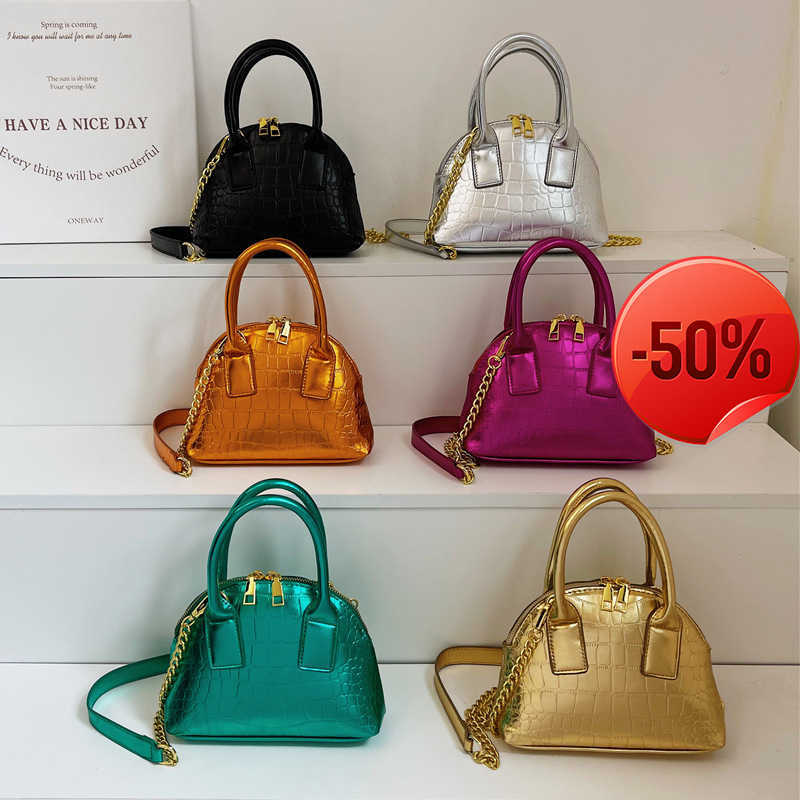 New Clutch Bags for Women Stone Shell 2022 New Ins Hand Shoulder Msenger Women's Chain evening clutches luxury handbags designers, Black7
New Clutch Bags for Women Stone Shell 2022 New Ins Hand Shoulder Msenger Women's Chain evening clutches luxury handbags designers, Black7
