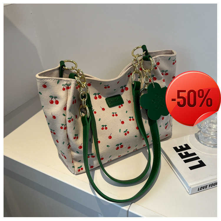 New Clutch Bags for Women 2022 High Grade Printing Cherry Large Capacity Tote Versatile Bag Fashion Simple One Shoulder Oblique Cross, Dark brown
New Clutch Bags for Women 2022 High Grade Printing Cherry Large Capacity Tote Versatile Bag Fashion Simple One Shoulder Oblique Cross, Dark brown