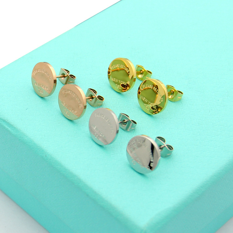 Womens Ring drilling Earrings & Bracelet Designer Jewelry Studs gold/silvery/rose Full Brand as Wedding Christmas Gift, With box
Womens Ring drilling Earrings & Bracelet Designer Jewelry Studs gold/silvery/rose Full Brand as Wedding Christmas Gift, With box