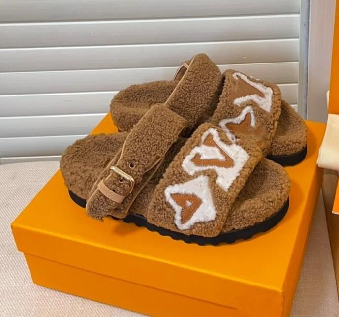 2025 Wool Women Slippers Autumn and Winter Super Warm Feeling Non Slip Rubber Outsole Sandals Excellent Comfort More Colour Shoes