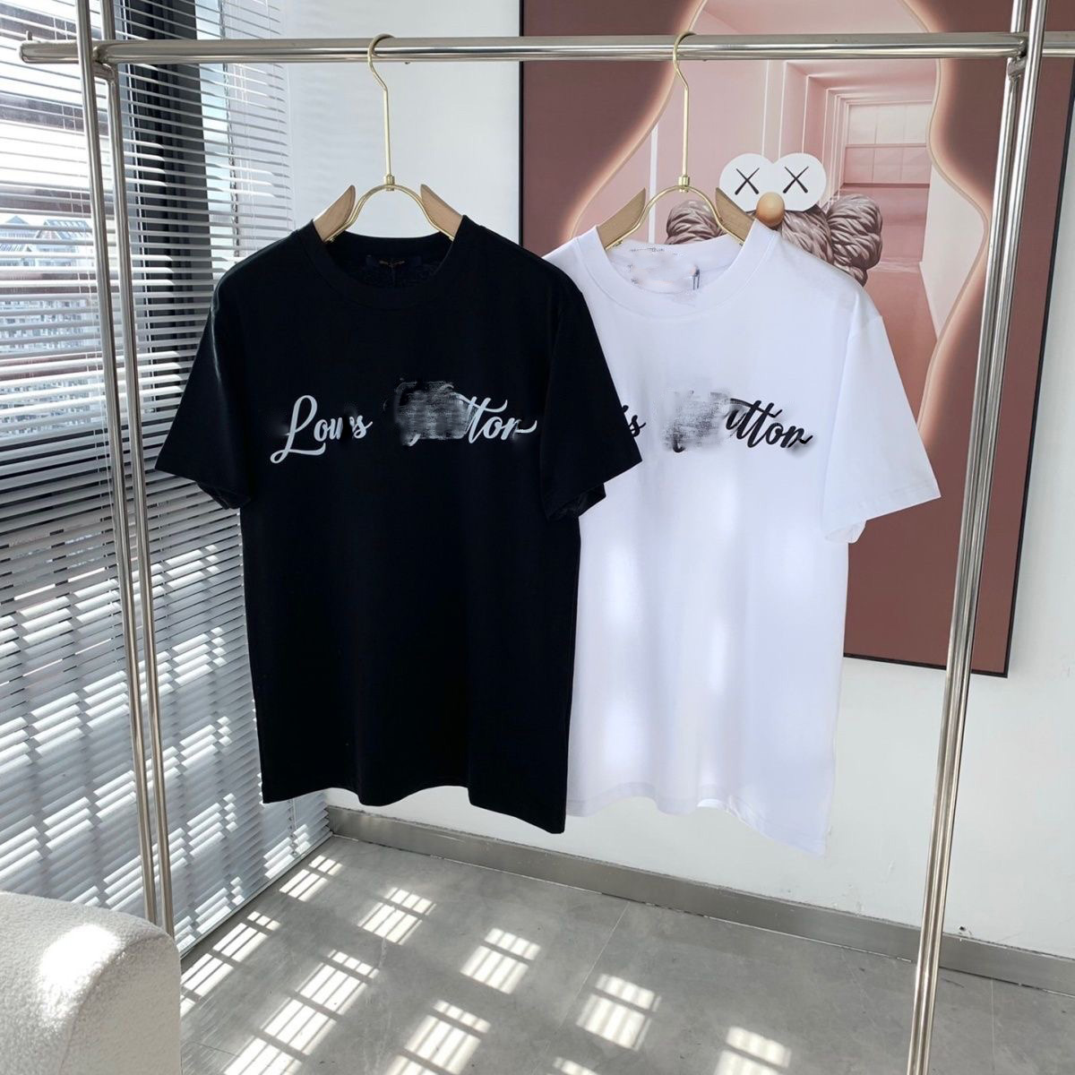 Luxury Mens Designer T Shirt wholesale clothing Letter printing shirts Short Sleeve Fashion Brand Designer Top Tees Lady's sweater cotton fabric Asian Size S, White
Luxury Mens Designer T Shirt wholesale clothing Letter printing shirts Short Sleeve Fashion Brand Designer Top Tees Lady's sweater cotton fabric Asian Size S, White