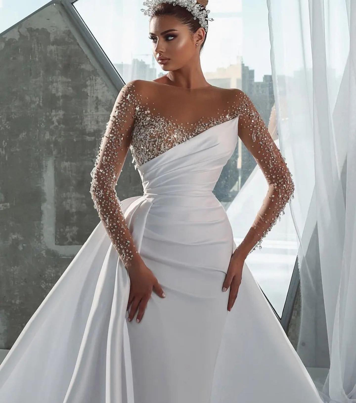 Gorgeous Mermaid Wedding Dresses With Detachable Train Long Sleeve Beaded Crystal Bridal Gowns Custom Made Vestido De Novia