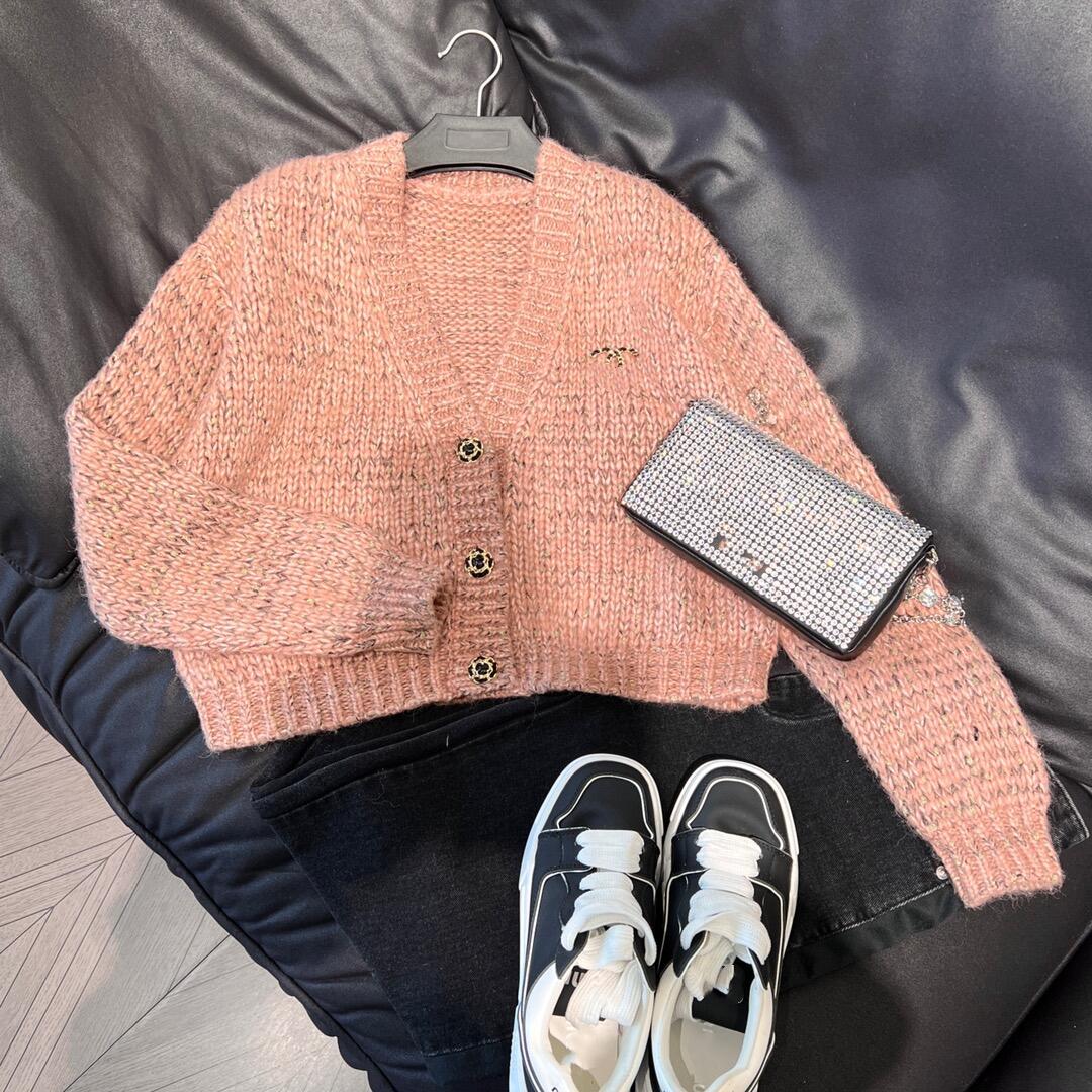 22SS sweater women's autumn crewneck stripes fashion long sleeved women's high-end jacquard cardigan knitted sweater jacket z3, Compensation for freight
22SS sweater women's autumn crewneck stripes fashion long sleeved women's high-end jacquard cardigan knitted sweater jacket z3, Compensation for freight