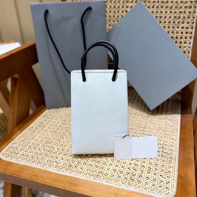 Top 5A designer bags crossbody bag fashion style luxury far PU leather chain clutch flap wallet lady cowboy purse messenger sling leathers women's, Black
Top 5A designer bags crossbody bag fashion style luxury far PU leather chain clutch flap wallet lady cowboy purse messenger sling leathers women's, Black