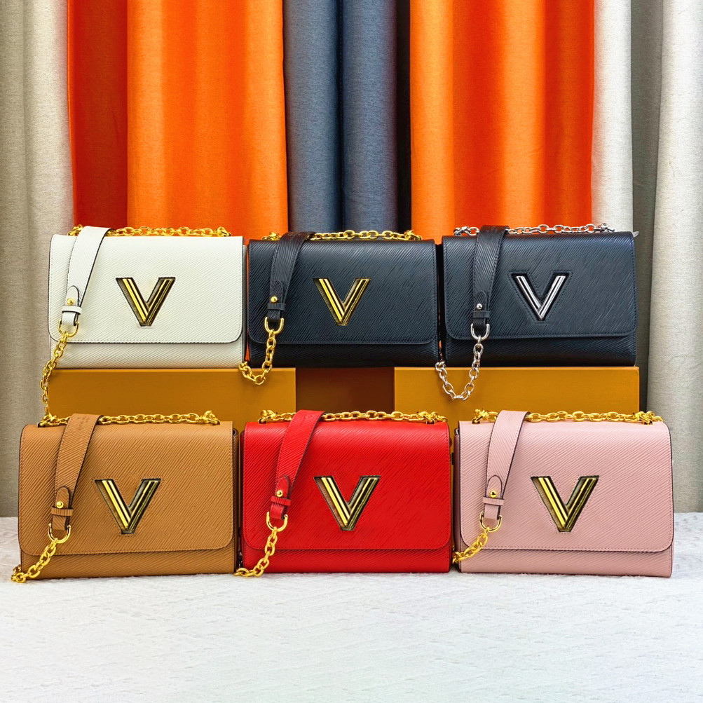 Twist Epi shoulder bag louiseitys vuttonitys viutonitys Bag women's mens handbags Gold chain water ripple crossbody clutch flap Pochette tote Twists bags, Black gold
Twist Epi shoulder bag louiseitys vuttonitys viutonitys Bag women's mens handbags Gold chain water ripple crossbody clutch flap Pochette tote Twists bags, Black gold