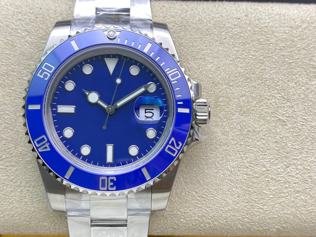 N3 Luxury Ceramic Bezel Mens watches 41MM Automatic 2813 Movement Watch Luminous Sapphire Waterproof Sports Self-wind Fashion Wristwatches, Color 6 
N3 Luxury Ceramic Bezel Mens watches 41MM Automatic 2813 Movement Watch Luminous Sapphire Waterproof Sports Self-wind Fashion Wristwatches, Color 6