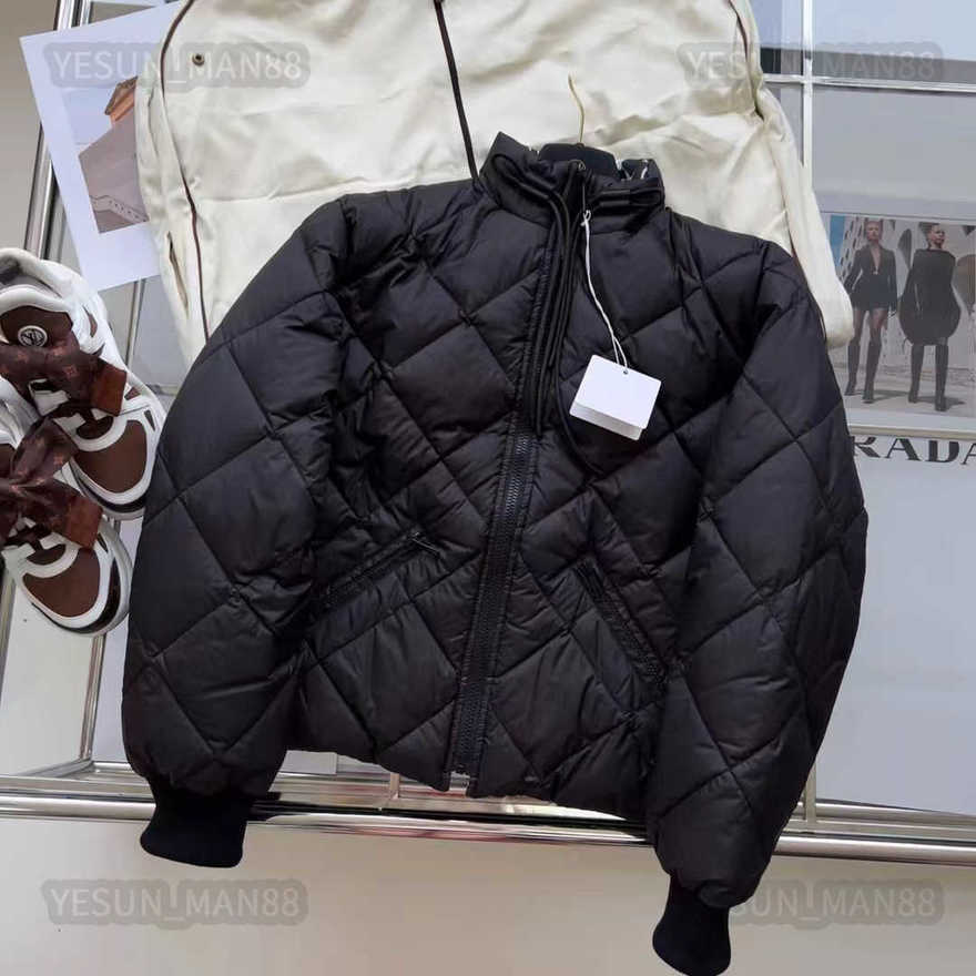 Womens Designer herme Down Jacket Winter Fashion H letter Puffer Jackets Coat Outerwear Causal Warm Thickened Parkas
Womens Designer herme Down Jacket Winter Fashion H letter Puffer Jackets Coat Outerwear Causal Warm Thickened Parkas