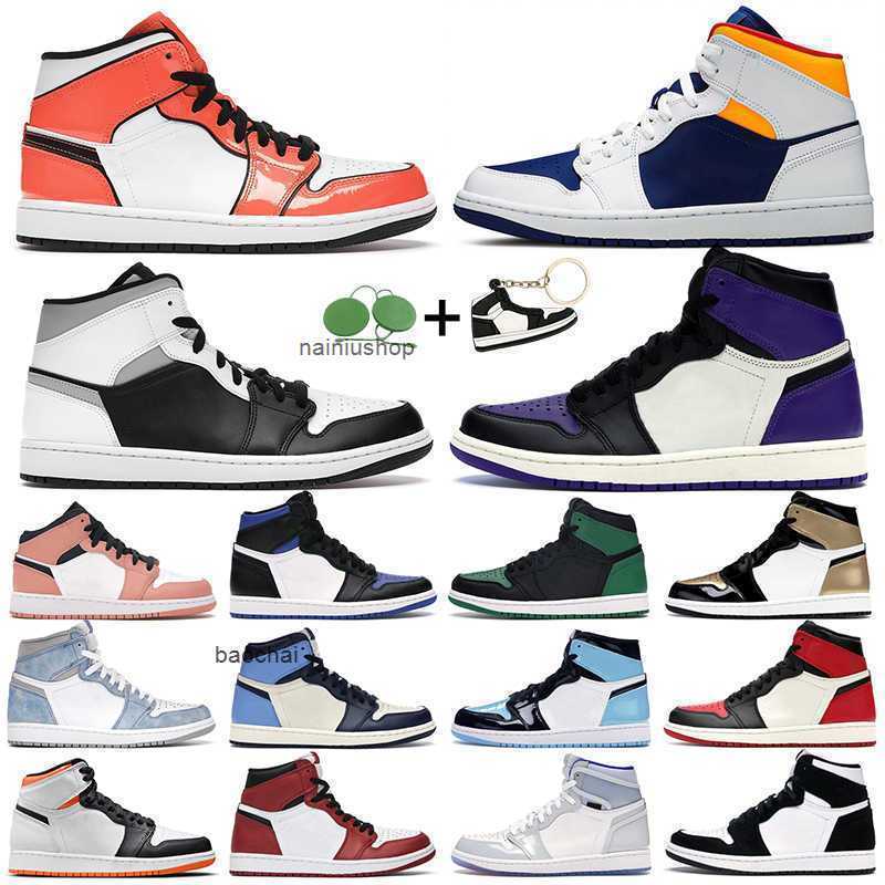 2026 Casual women men sports basketball shoes 1s mocha black white pink green chicago obsidian university blue 1 outdoors comfortable running man woman