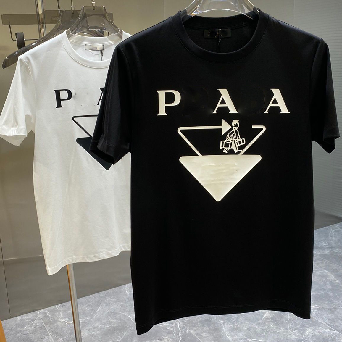 Designer Men's T Shirts Wholesale clothing Print Short Sleeve oversized t shirt women Casual comfort colors T-shirt cotton dress material fashion Asia size S, White
Designer Men's T Shirts Wholesale clothing Print Short Sleeve oversized t shirt women Casual comfort colors T-shirt cotton dress material fashion Asia size S, White