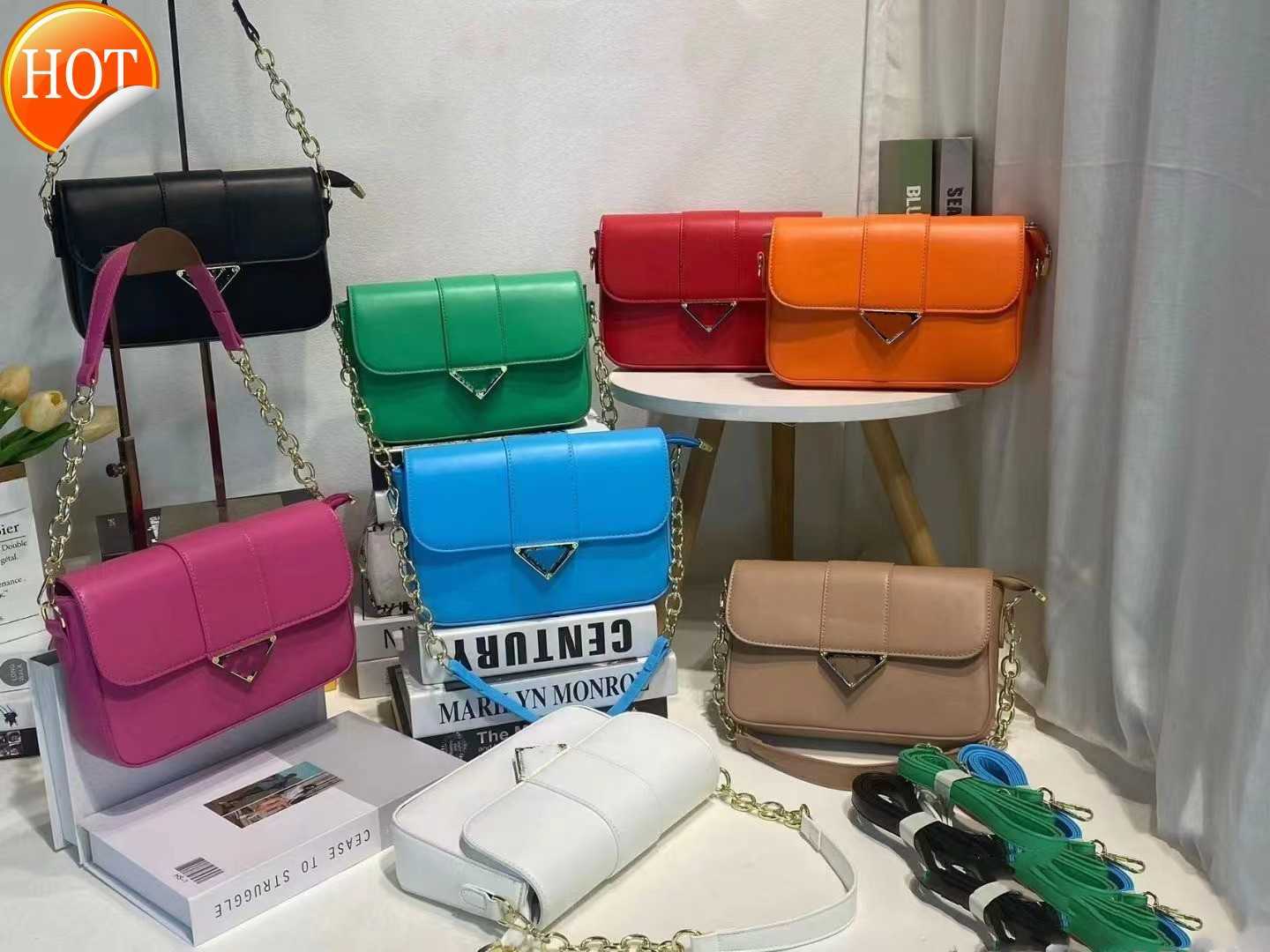 Luxury Designer Shoulder Bags 2023 New Women Fashion Texture Leather Envelope Multifunctional Portable Crossbody Bag Gift Box Packaging Factory Direct Sales
Luxury Designer Shoulder Bags 2023 New Women Fashion Texture Leather Envelope Multifunctional Portable Crossbody Bag Gift Box Packaging Factory Direct Sales