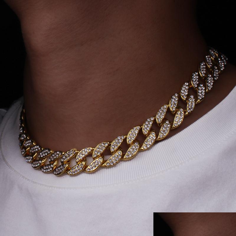 Chains Iced Out Bling Rhinestone Sier Golden Finish Miami Cuban Link Chain Necklace 15Mm Mens Hip Hop Jewelry 16 18 20 Drop Delivery Dhv5E
Chains Iced Out Bling Rhinestone Sier Golden Finish Miami Cuban Link Chain Necklace 15Mm Mens Hip Hop Jewelry 16 18 20 Drop Delivery Dhv5E