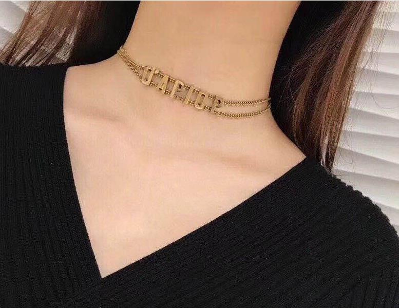 Popular fashion brand letter designer choker Necklace for lady Design Womens Party Wedding Lovers gift Luxury Jewelry for Bride With BOX
Popular fashion brand letter designer choker Necklace for lady Design Womens Party Wedding Lovers gift Luxury Jewelry for Bride With BOX