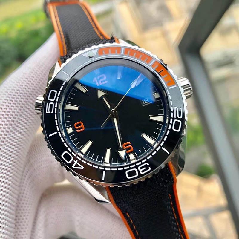 U1 Top AAA Luxury Watch Version Ceramic Bezel Orologio Diver Mens Watches Automatic James bond 007 Mechanical Movement Master Good 600M montre de luxue Wristwatch
U1 Top AAA Luxury Watch Version Ceramic Bezel Orologio Diver Mens Watches Automatic James bond 007 Mechanical Movement Master Good 600M montre de luxue Wristwatch
