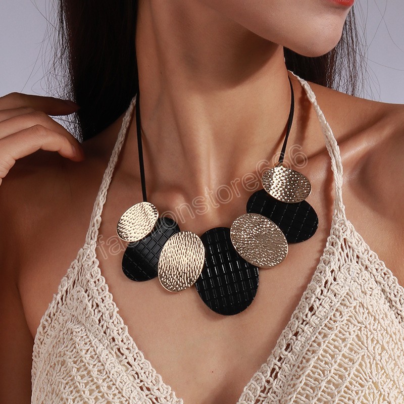 Bohemian Black PU Leather Geometric Round Pendant Necklace Vintage Simple Double Layers Statement Necklace Jewelry