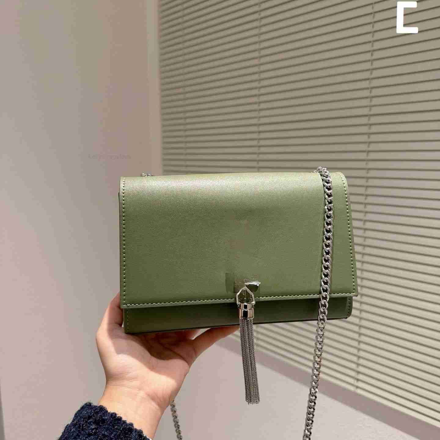Yslity crossbody purses designer bags YYSL woman handbags totes LOULOU suede high quality Kaia Niki luxuries designers women the tote bag Shoulder handbag 2SI7, Red gold tassel
Yslity crossbody purses designer bags YYSL woman handbags totes LOULOU suede high quality Kaia Niki luxuries designers women the tote bag Shoulder handbag 2SI7, Red gold tassel